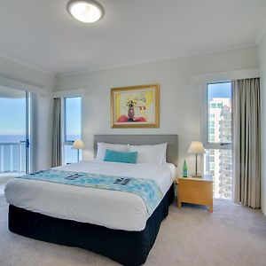 Two-Bedroom Apartment Ocean View Daily Service